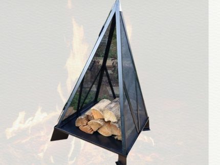 Pyramid Boma Large